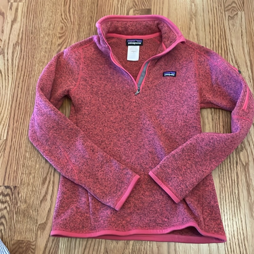 VGUC women’s Patagonia quarter zip